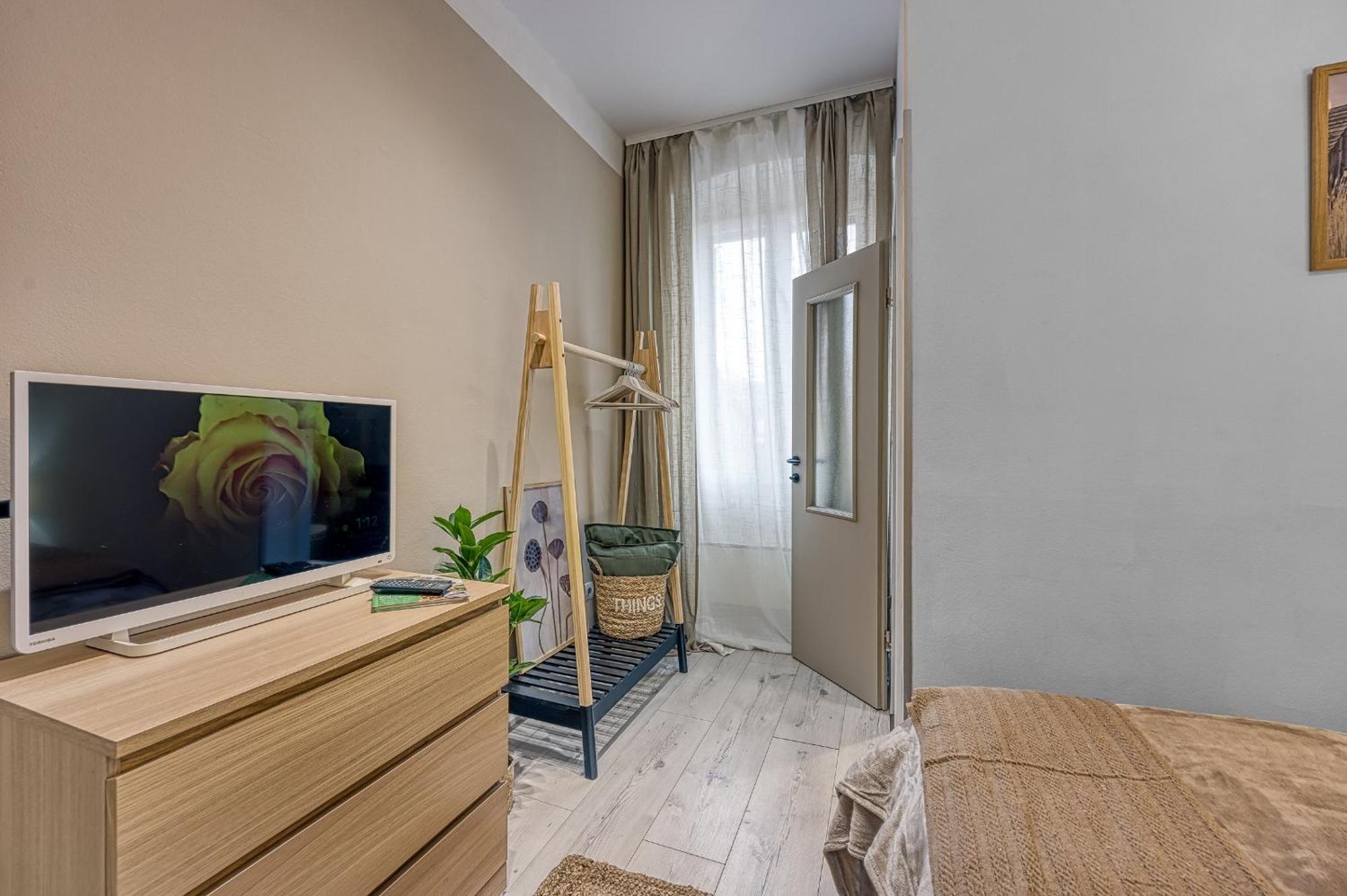 Eva - Storia Parentina Apartment Porec Bagian luar foto
