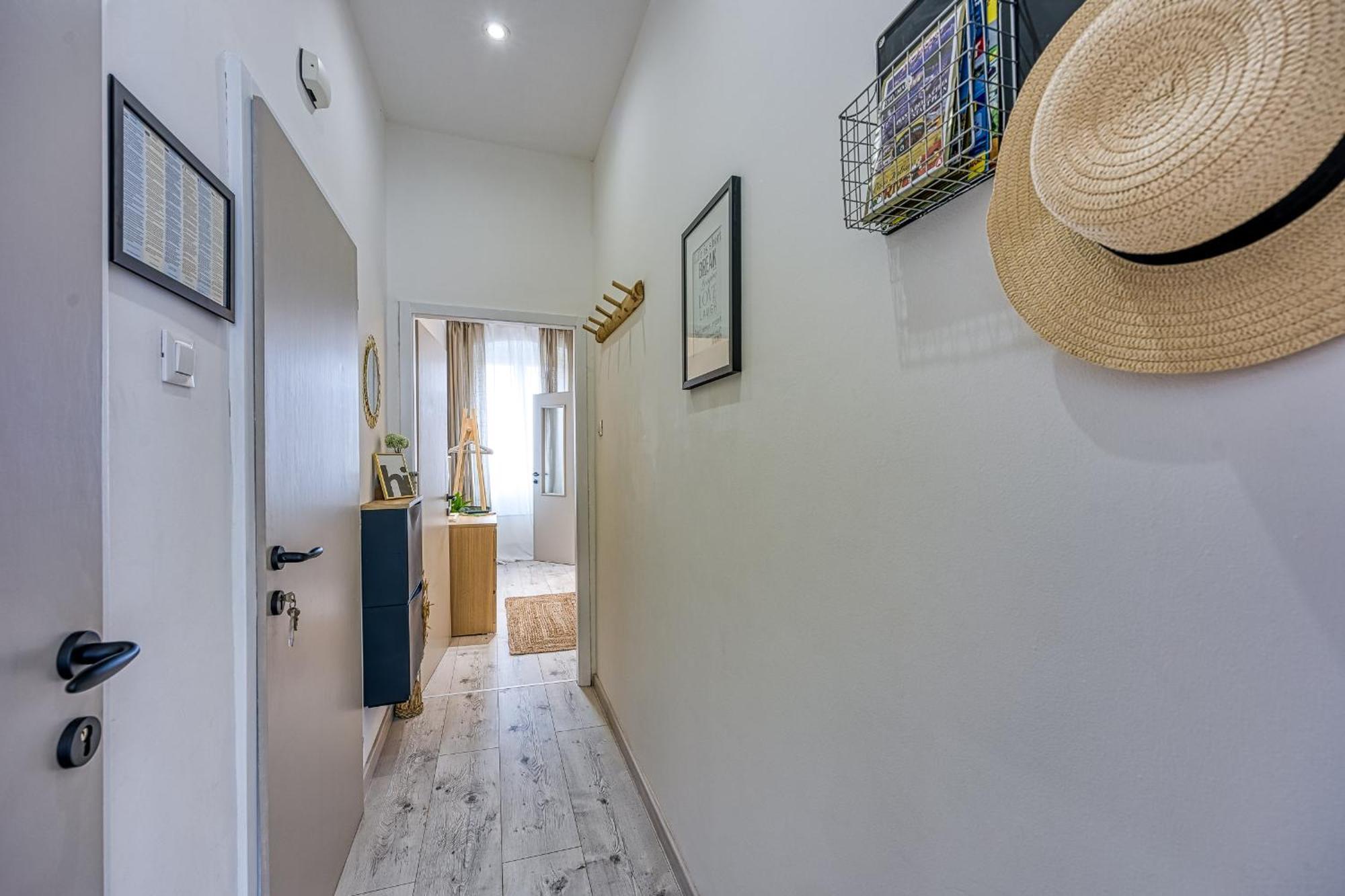 Eva - Storia Parentina Apartment Porec Bagian luar foto
