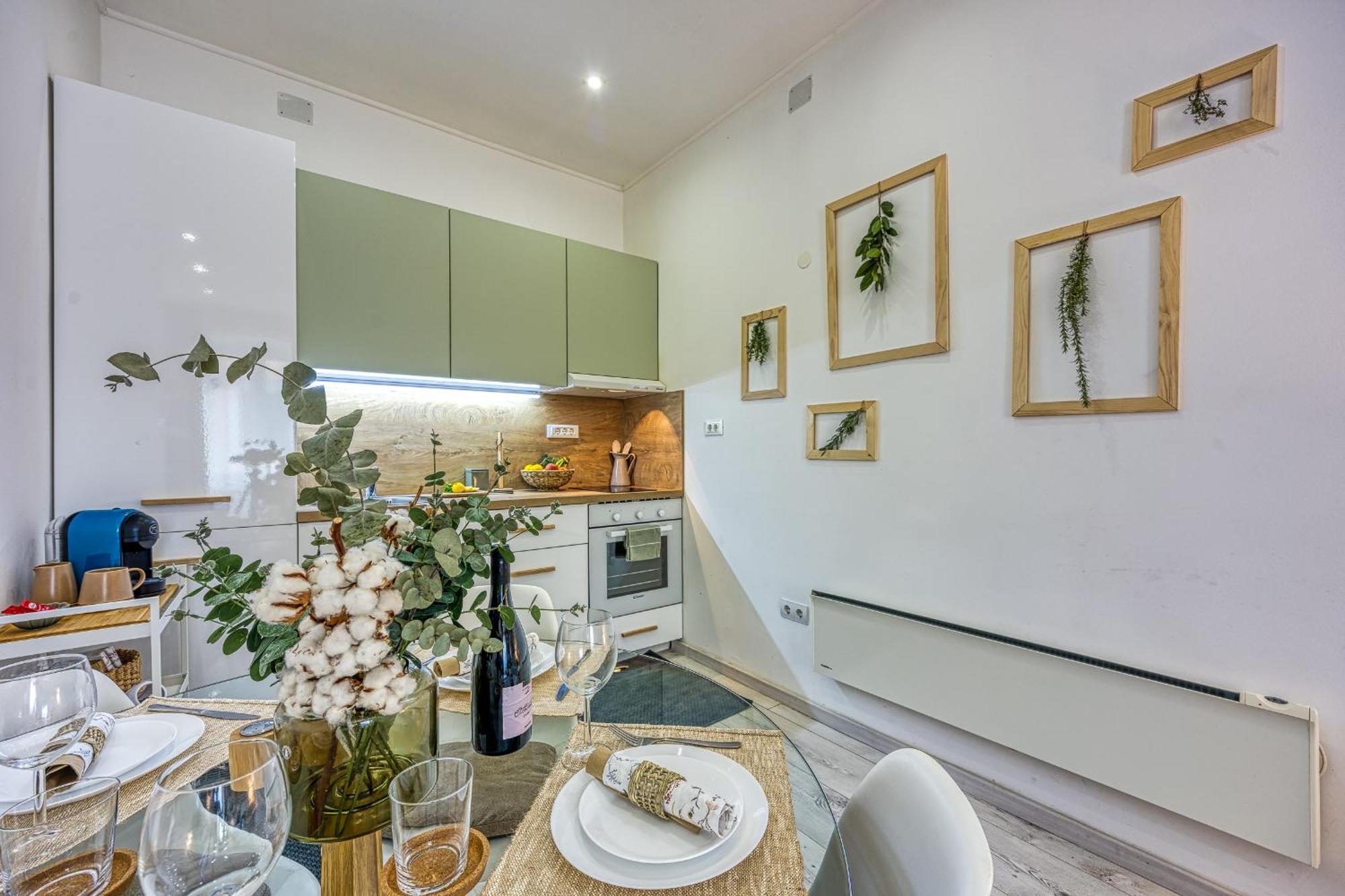 Eva - Storia Parentina Apartment Porec Bagian luar foto